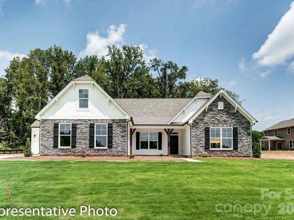 5219 Devonshire Road, Denver, NC 28037