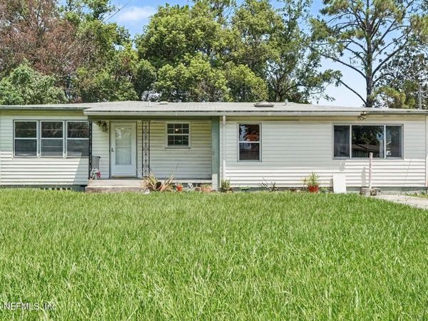 6159 AUTLAN Drive, Jacksonville, FL 32210