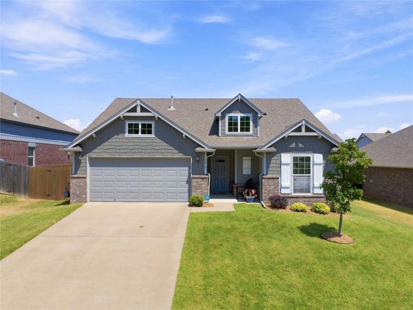 3212 Fredericksburg Street , Broken Arrow, OK 74011