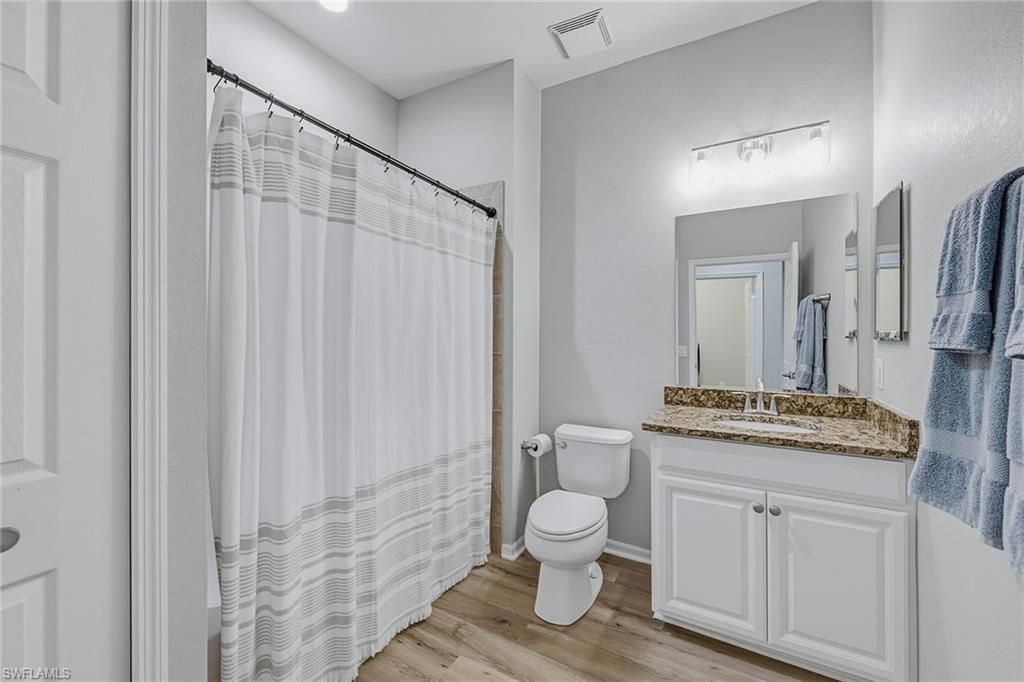 3153 Aviamar Cir, Unit 202, Naples, FL 34114 Photo