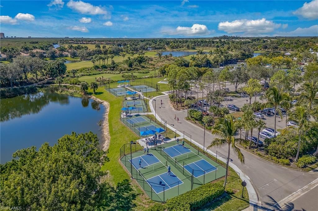 3153 Aviamar Cir, Unit 202, Naples, FL 34114 Photo