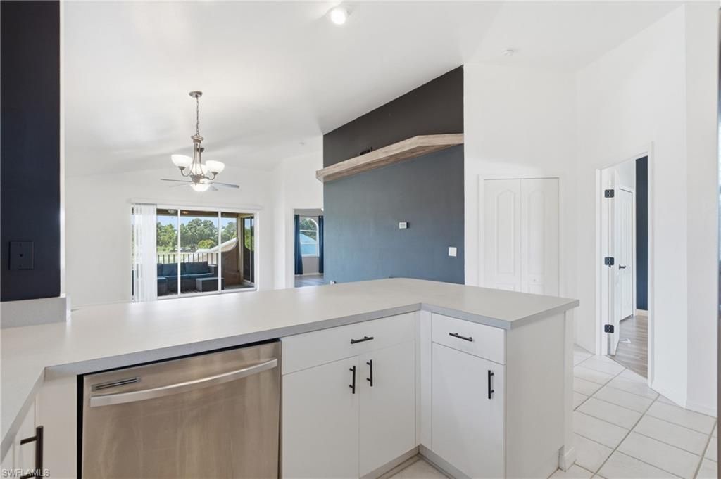 20 Cosmopolitan Dr, Unit 6, Lehigh Acres, FL 33936 Photo