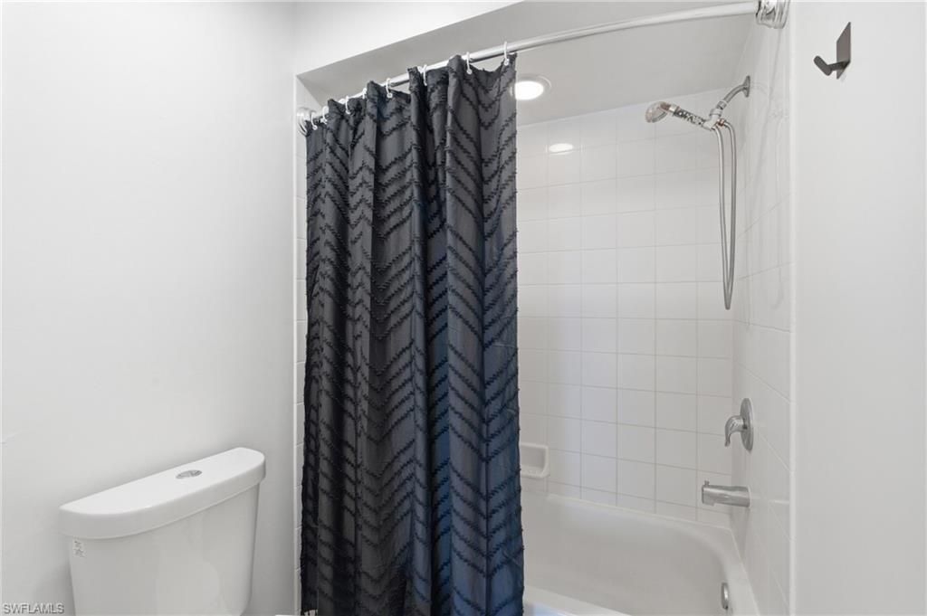 20 Cosmopolitan Dr, Unit 6, Lehigh Acres, FL 33936 Photo