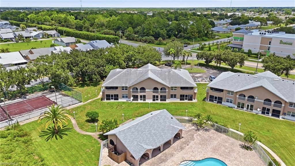 20 Cosmopolitan Dr, Unit 6, Lehigh Acres, FL 33936 Photo