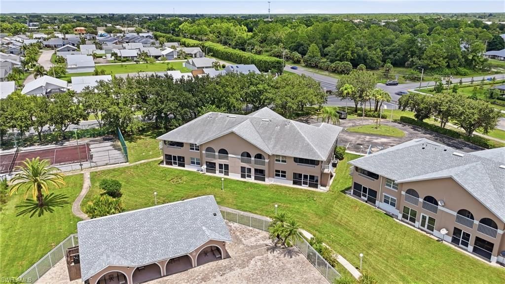 20 Cosmopolitan Dr, Unit 6, Lehigh Acres, FL 33936 Photo