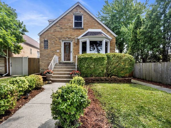 2623 N Melvina Avenue, Chicago, IL 60639