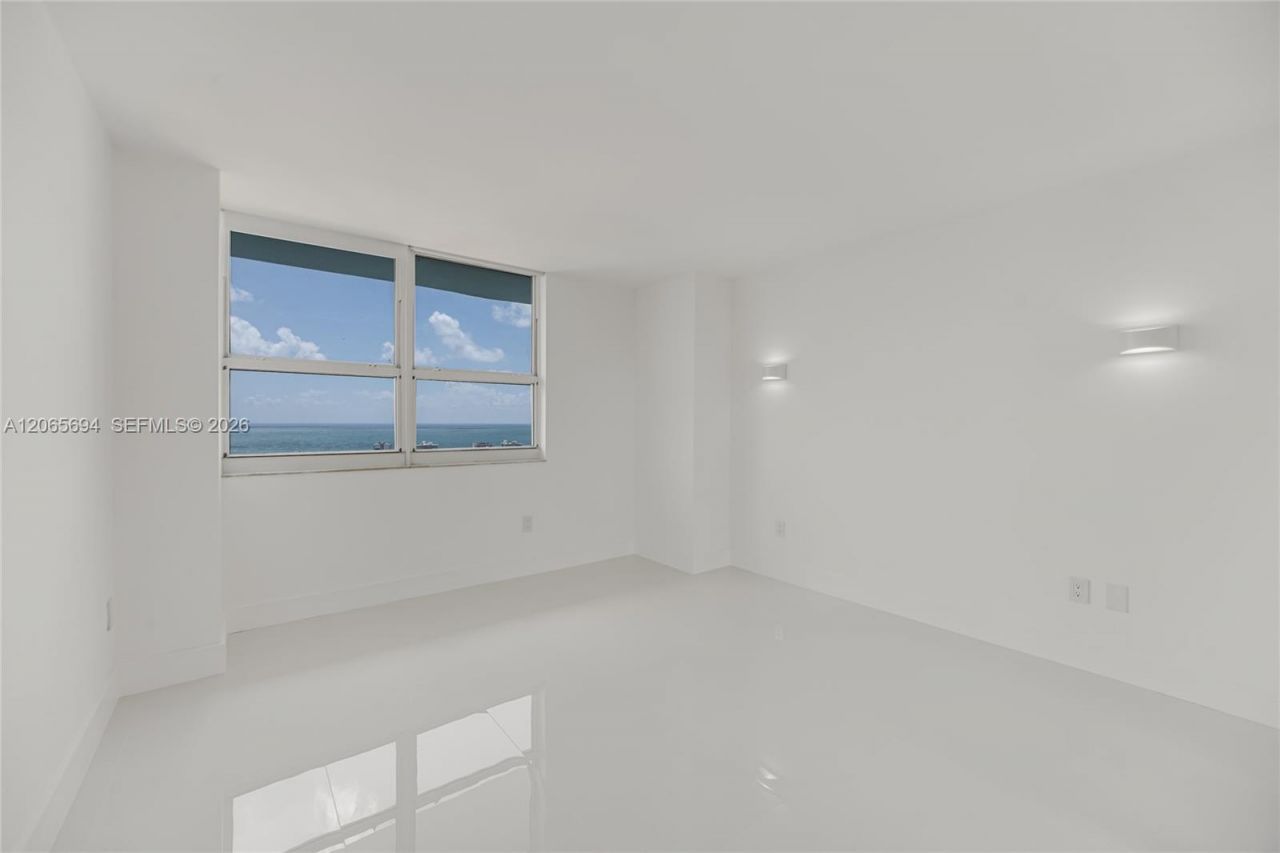 650 West Ave , Unit 3008, Miami Beach, FL 33139 Photo
