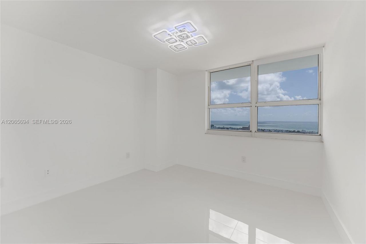 650 West Ave , Unit 3008, Miami Beach, FL 33139 Photo