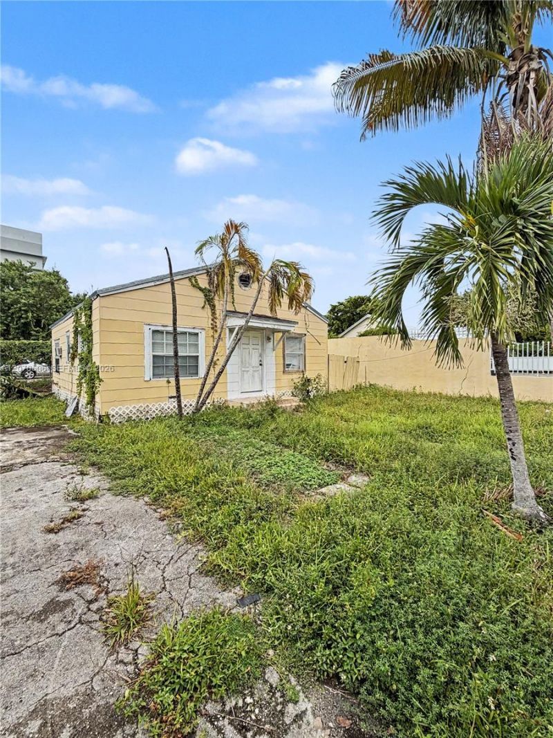 Please Call For Address, Miami, FL 33125 Photo