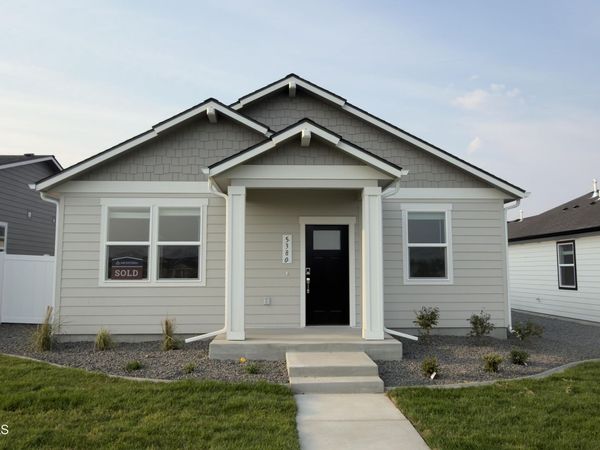 5380 E Antares Ln, Post Falls, ID 83854