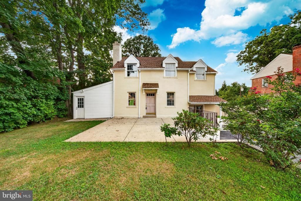 640 SOUTH SPROUL , SWARTHMORE, PA 19081