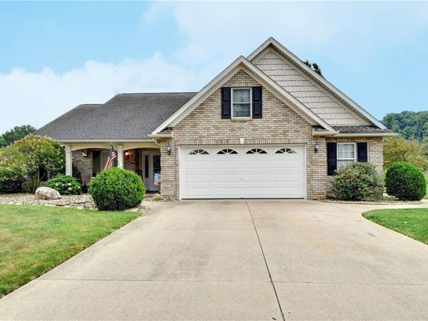 5232 Oriole Court , Millersburg, OH 44654