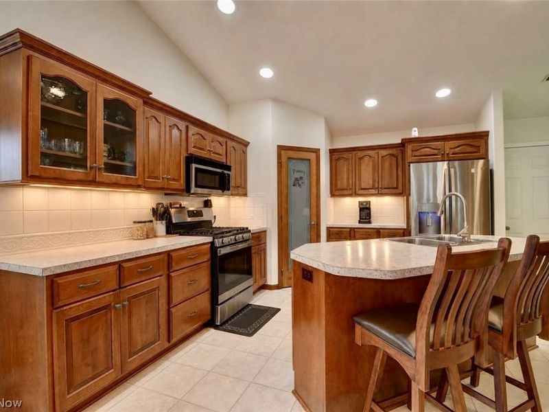 5232 Oriole Court, Millersburg, OH 44654 Photo 10
