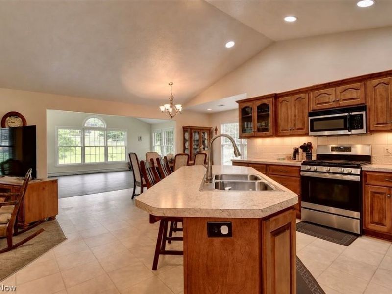 5232 Oriole Court, Millersburg, OH 44654 Photo 9