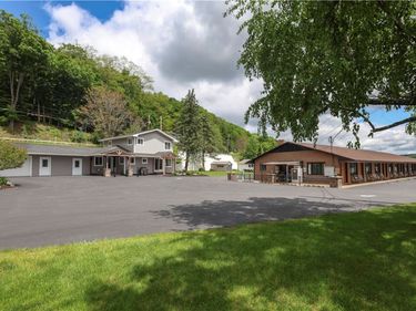 24 Water Street, Hammondsport, NY 14840