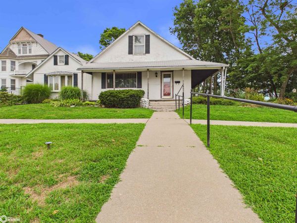 1 Park Place, Keokuk, IA 52632