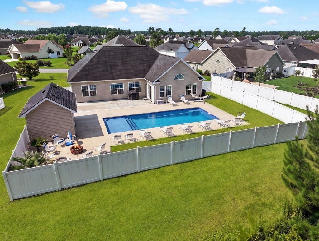 281 Camrose Way Photo 39