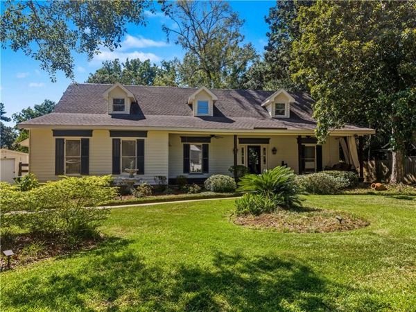 914 BEAU CHENE Drive, Mandeville, LA 70471