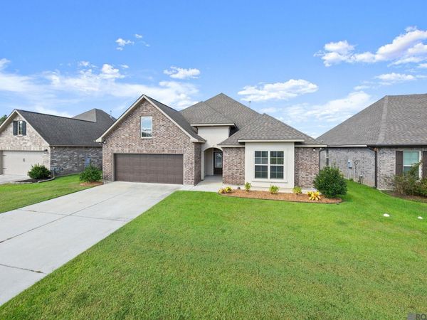 23413 Odette Ave, Denham Springs, LA 70726