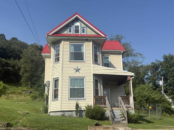 234 THAYER Street, Grafton, WV 26354