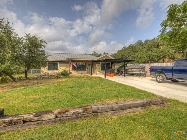 4142 Morningside Way , Canyon Lake, TX 78133