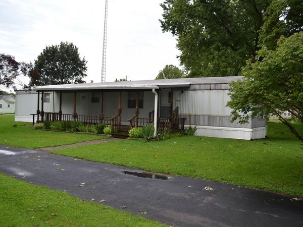 504 S Washington Street, Burnettsville, IN 47926