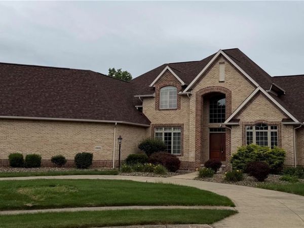 2828 Steelwood Circle , Akron, OH 44312