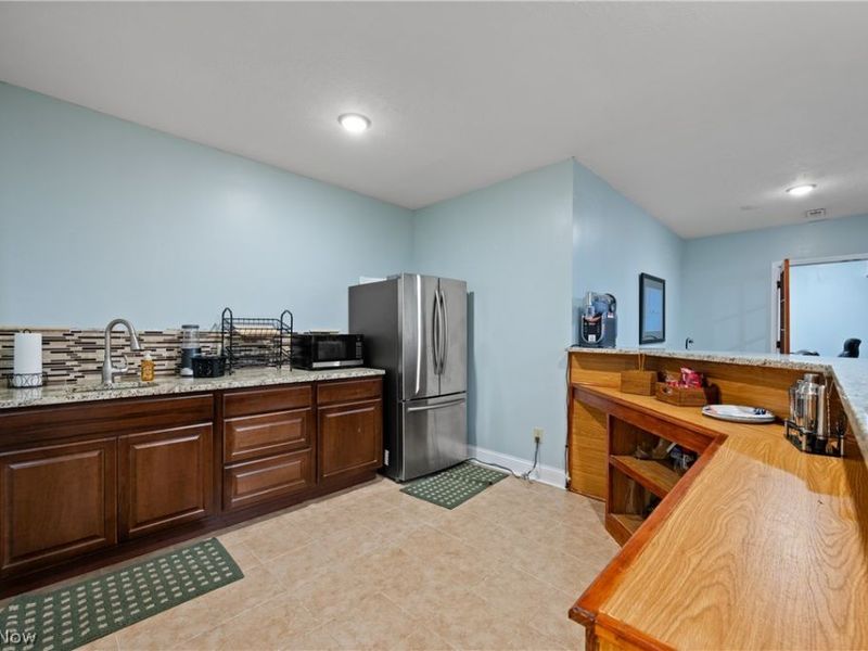 2828 Steelwood Circle, Akron, OH 44312 Photo 33
