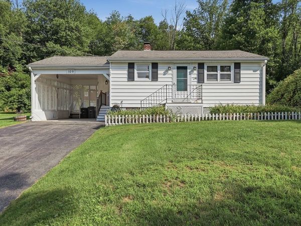 109 Greenwood Place, Gardner, MA 01440