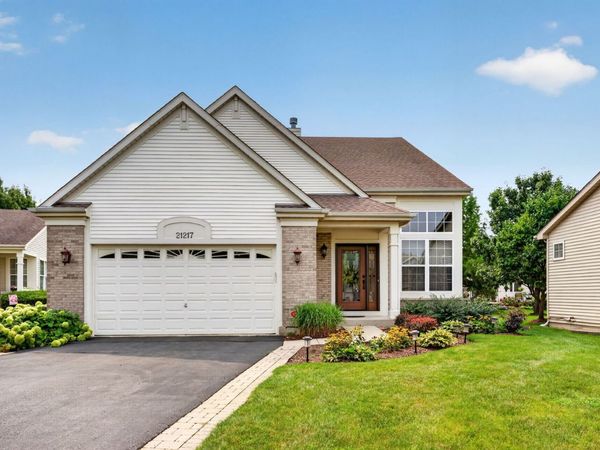 21217 Prince Lake Court , Crest Hill, IL 60403