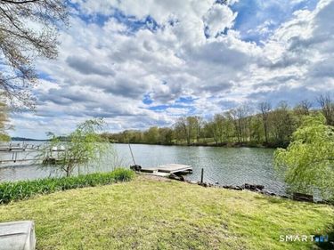 11 Bogus Hill , New Fairfield, CT 06812
