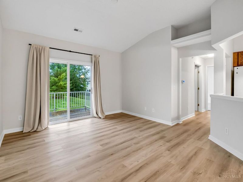 954 crossing pointe, Springfield Township, OH 45231 Photo 15