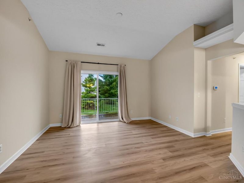 954 crossing pointe, Springfield Township, OH 45231 Photo 19