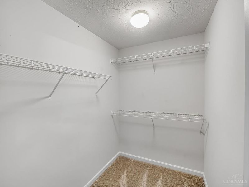 954 crossing pointe, Springfield Township, OH 45231 Photo 24