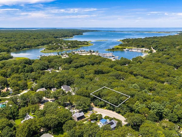 21 & 23 Abraham's Path (Also called Pavilion Place, East Hampton, NY 11937