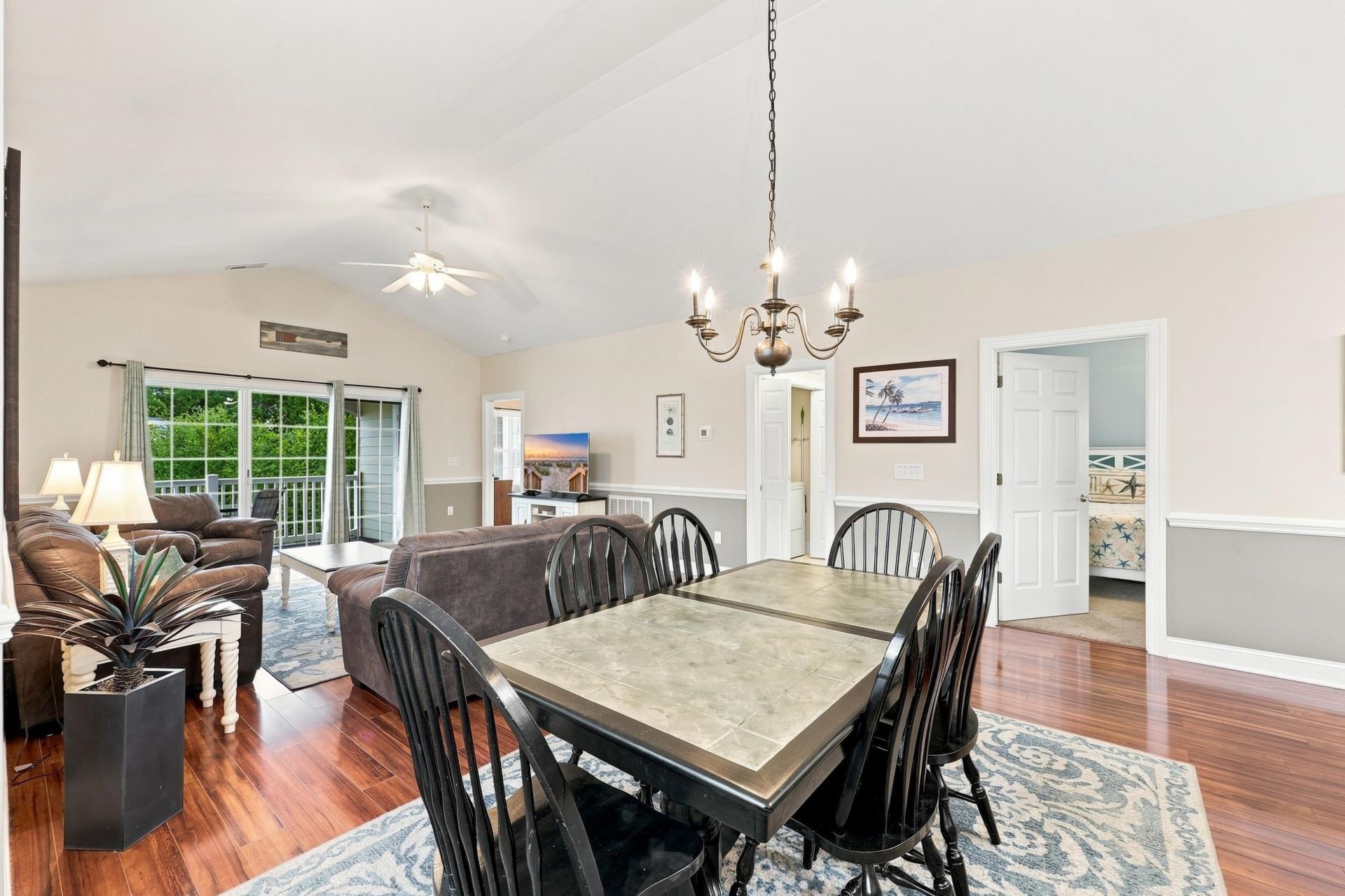 4872 Dahila Ct. Photo 15