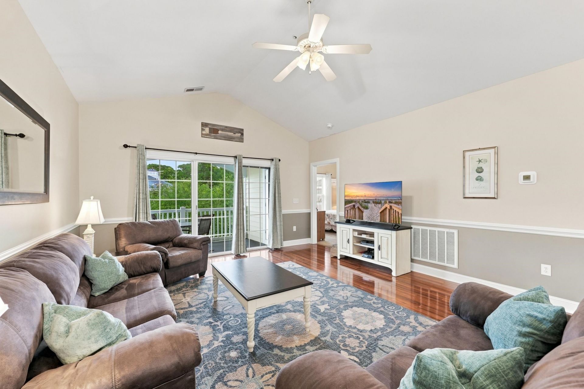 4872 Dahila Ct. Photo 17