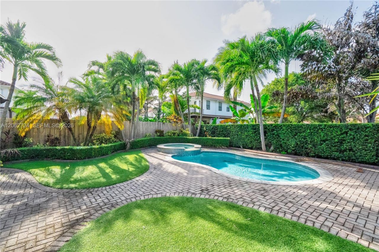 Please Call For Address, Miami, FL 33172 Photo