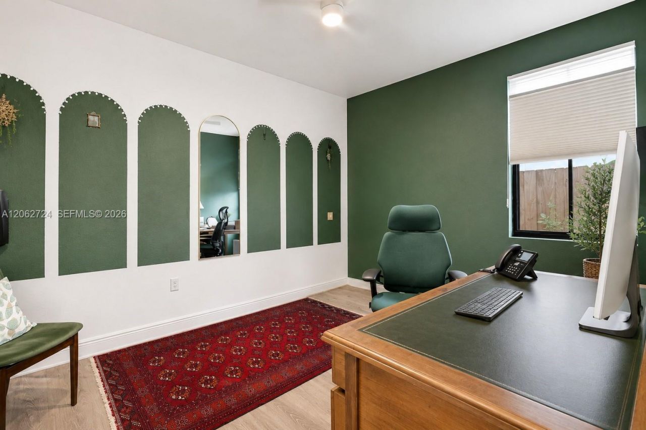 Please Call For Address, Miami, FL 33172 Photo