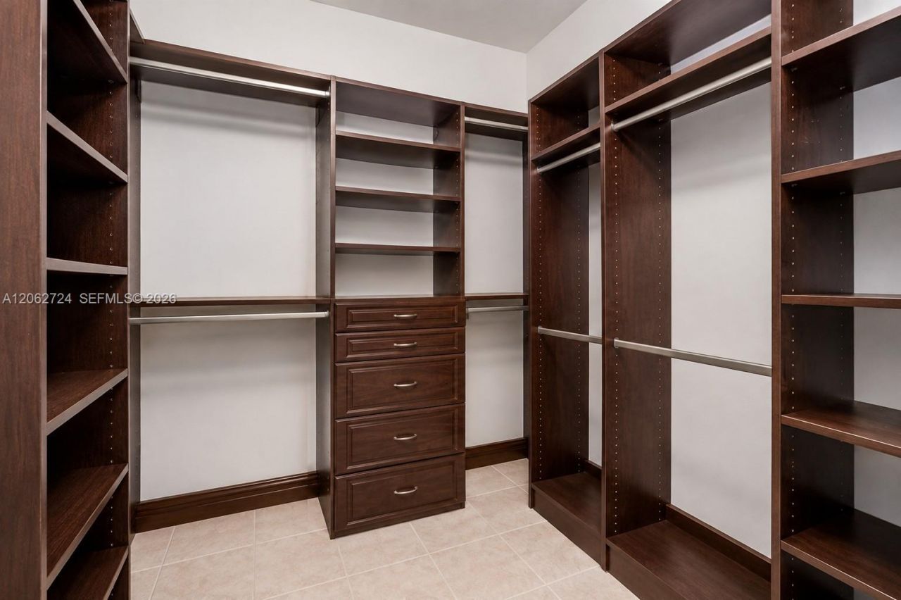 Please Call For Address, Miami, FL 33172 Photo