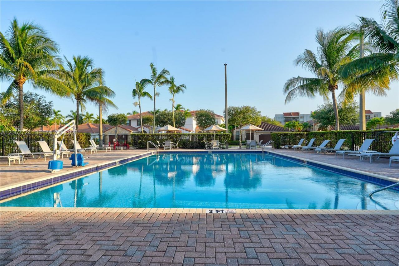 Please Call For Address, Miami, FL 33172 Photo