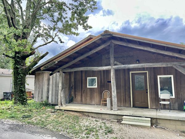 5005 Van Bibber Lake, Greencastle, IN 46135