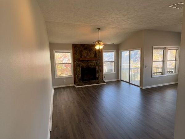 1025 Wood Creek Drive, Unit 9, Fayetteville, NC 28314