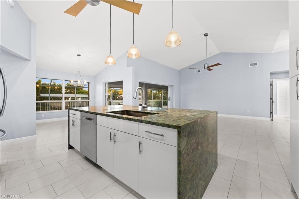 3795 Manatee Dr, Saint James City, FL 33956 Photo