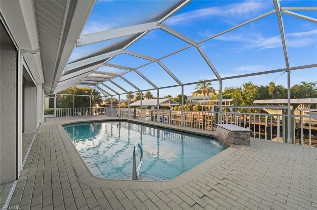 3795 Manatee Dr, Saint James City, FL 33956 Photo