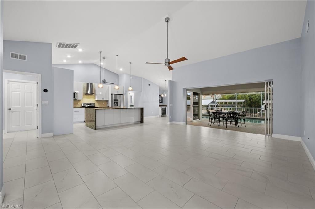 3795 Manatee Dr, Saint James City, FL 33956 Photo