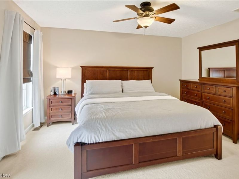 1910 Northgate Circle, Akron, OH 44320 Photo 19
