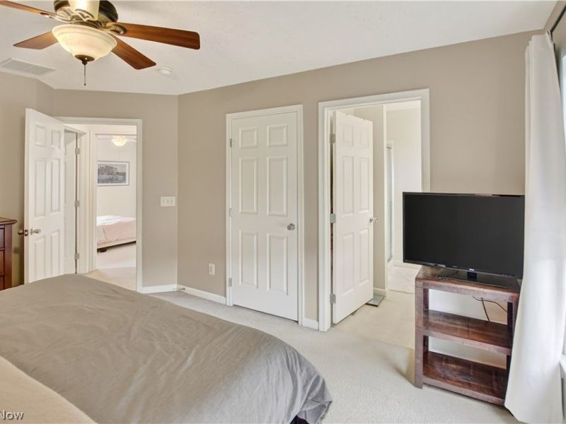 1910 Northgate Circle, Akron, OH 44320 Photo 20