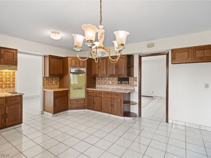 3350 Wallings Road, North Royalton, OH 44133 Photo 12