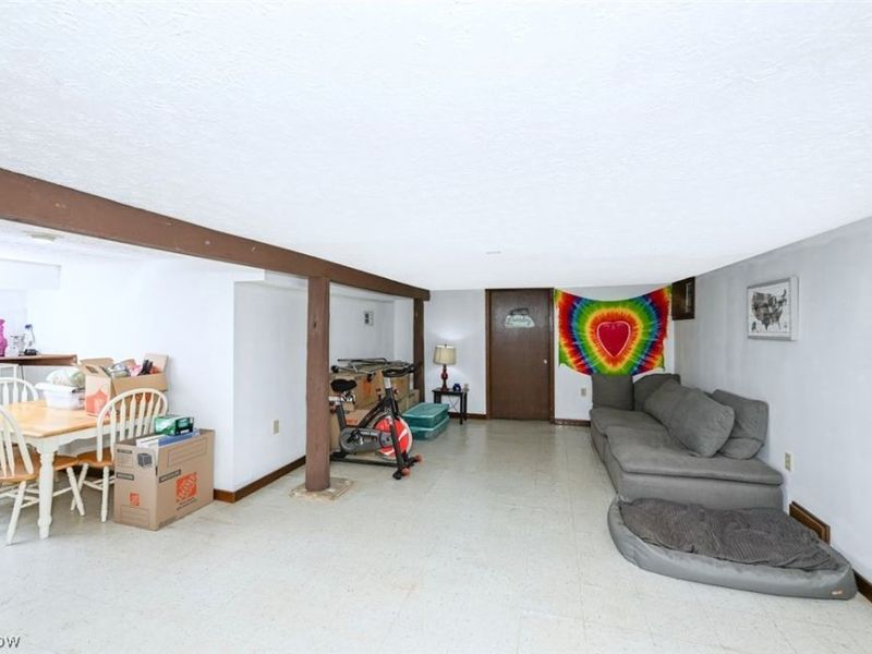 3437 Heckman Street NW, Uniontown, OH 44685 Photo 23